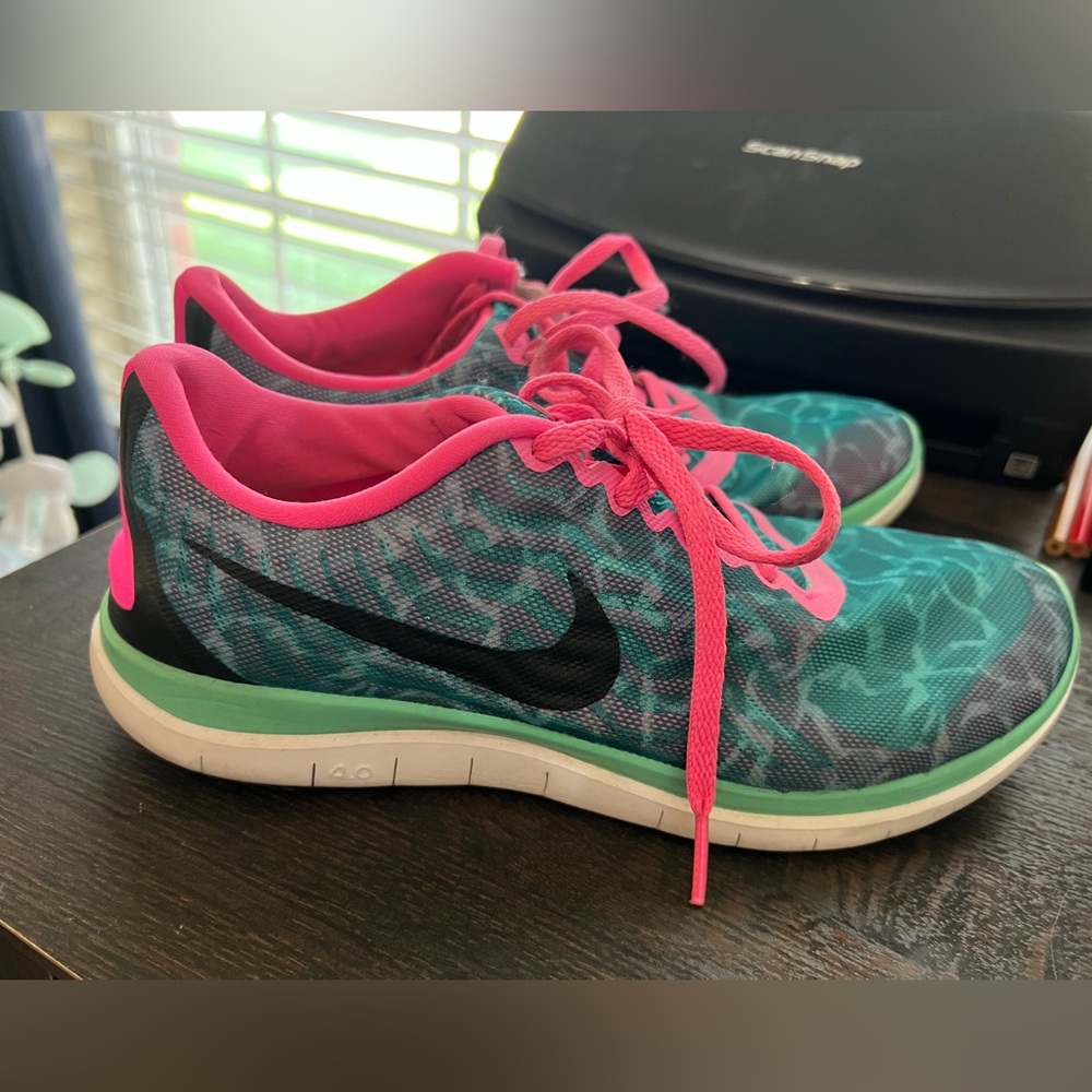 Women’s Nike Free 4.0 Running shoes